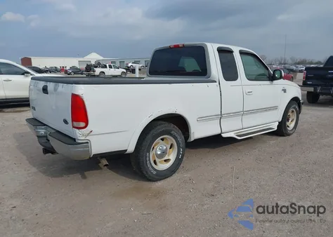 1998 Ford F-150 Lariat/Standard/Xl/Xlt from USA, damaged, VIN 1FTZX1766WKB37136